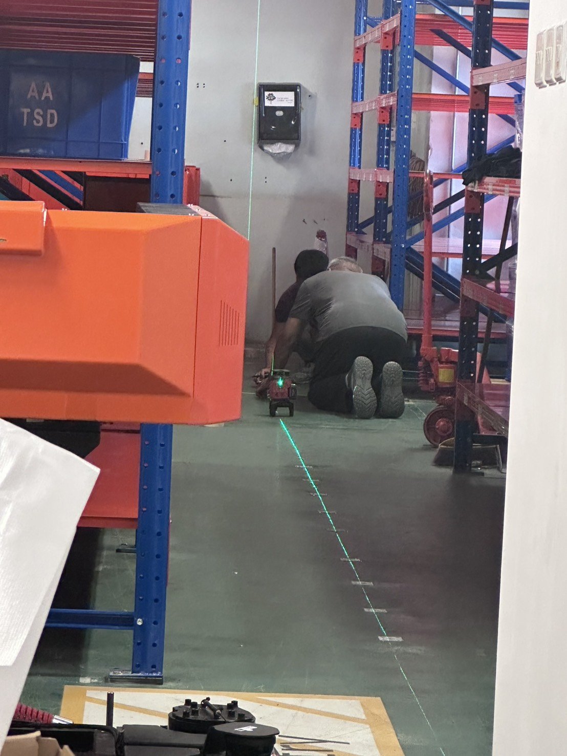 On-site navigation calibration with laser alignment.